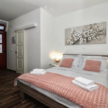 Sweet Couple Apartman